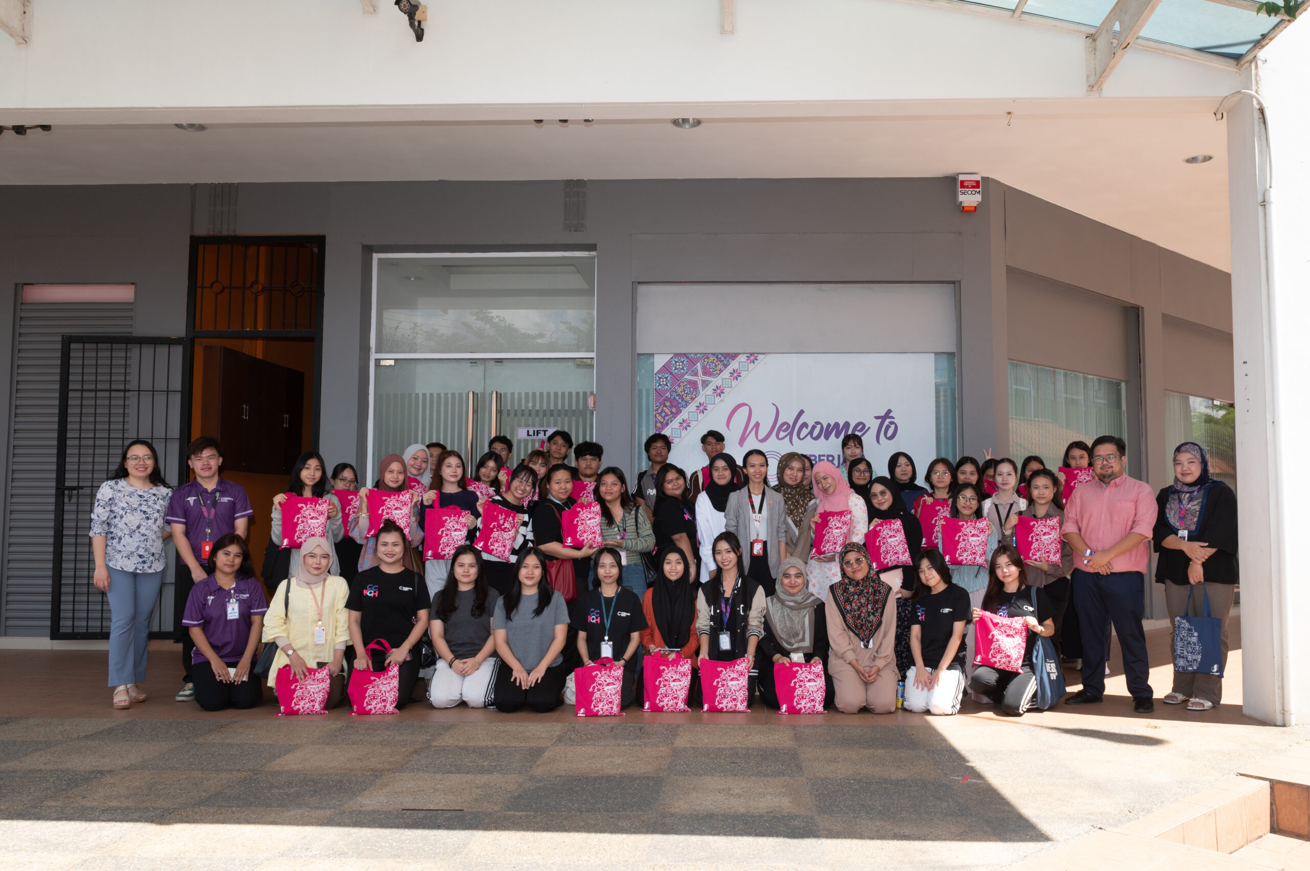 Cyber Safe Awareness Talk Strengthens Students’ Cybersecurity Knowledge